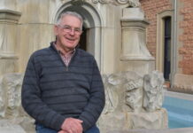 Richard receives top award