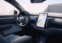 Volvo EX30 off on power walk