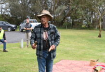 Elders call for prevention of artefact sale