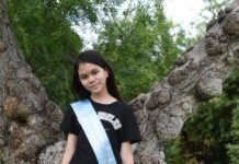 Reanna wins community service award