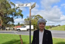 Government Association talks about roads