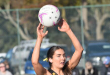 Hawks win in tight finish