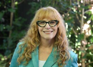 Author Victoria Purman visits region